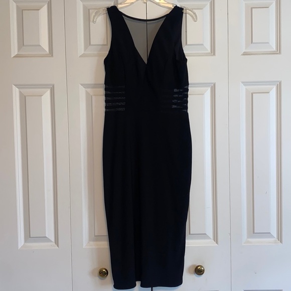 Sexy Mesh Cutout and Deep V Bodycon Dress - Picture 2 of 5